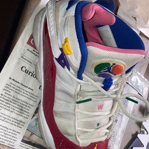 I’m selling my jordans multicolor